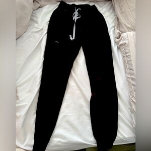 Woman’s Black Jogger Pants